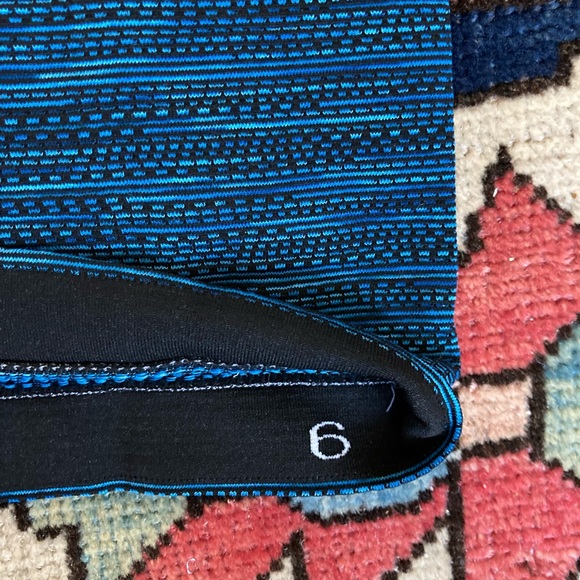 Lululemon swiftly long sleeve 2.0 size 6 - Picture 5 of 5